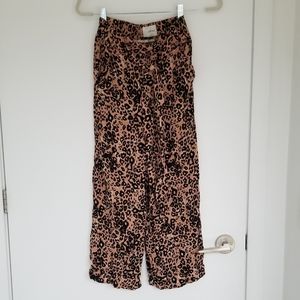 Aritzia Wilfred wide leg pants